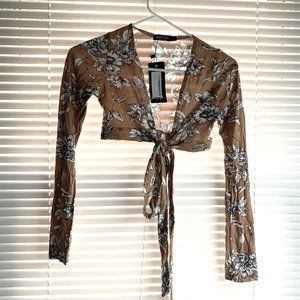 Tie Front Cropped Floral Long Sleeve - Nastygal